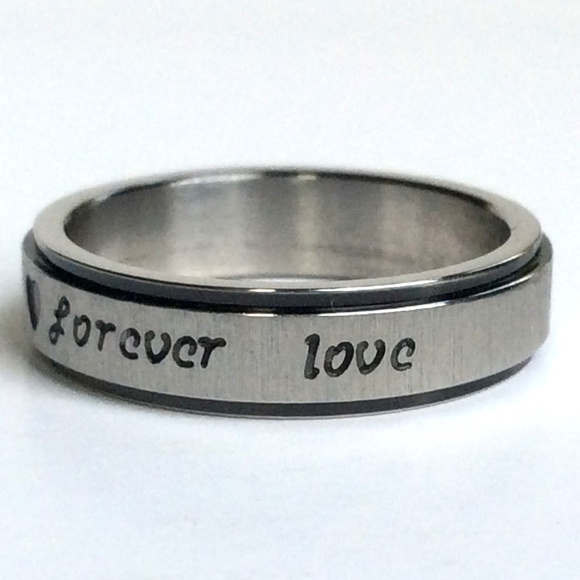 Engagement Ring, Promise Ring, Wedding Band - Picture 5 of 8